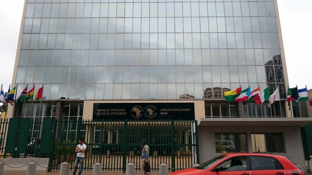 Le siège de la banque africaine de développement Abidjan : croissance économique