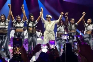 Koffi Olomide et le Quartier Latin