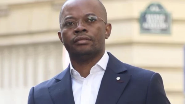 Man DAvid Kiala, RDC. Politique, Avançons, constitution