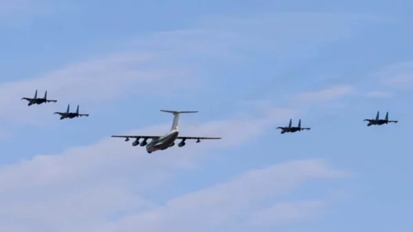 quatre avions de combat alegrien a niamey