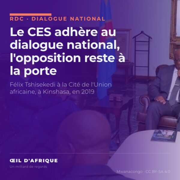 Félix Tshisekedi en réunion à la Cité de l'Union africaine à Kinshasa, président qui a lancé le dialogue national RDC